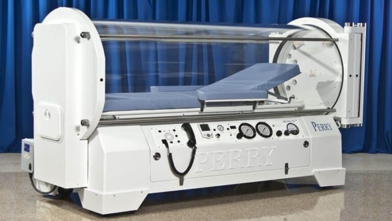 Hyperbaric Oxygen Therapy: Risk & Benefits